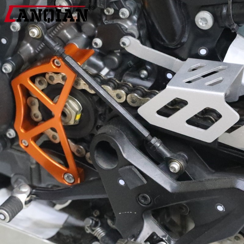 Крышка передней звездочки 800  – обзор и цена Chain Sprocket Set
