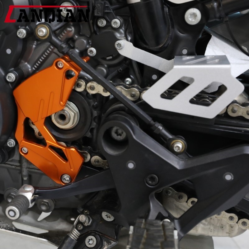 Крышка передней звездочки 800  – обзор и цена Chain Sprocket Set